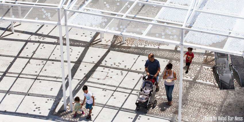 Interacting at the intersection of architecture, community & weather